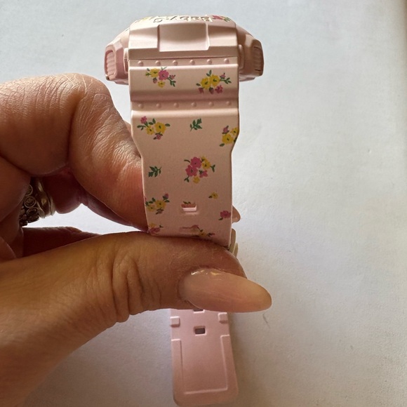 Casio Baby-G Little Sunny Chicks limited edition watch from Japan - Picture 13 of 13